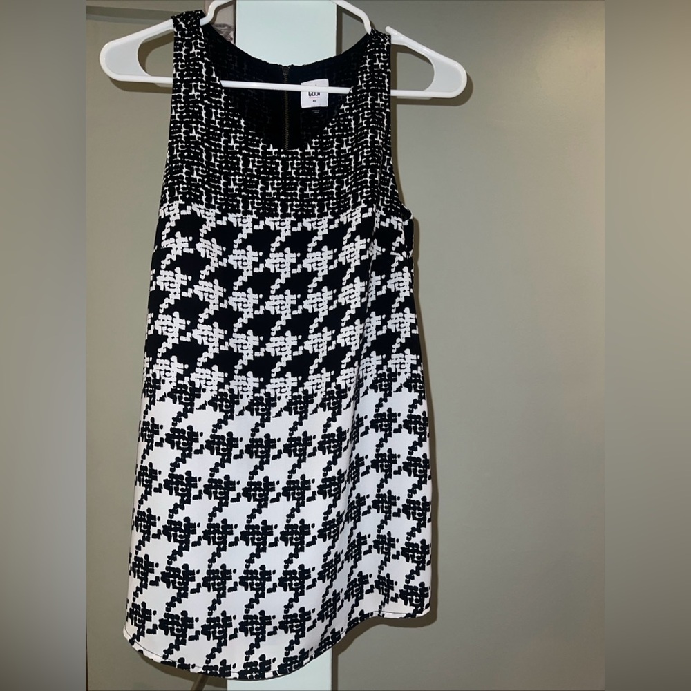 Cabi Broken Check  Top Size XS Black White Houndstooth Sleeveless